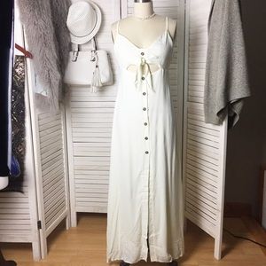 Sage the Label Cream Cut Out Maxi - XS